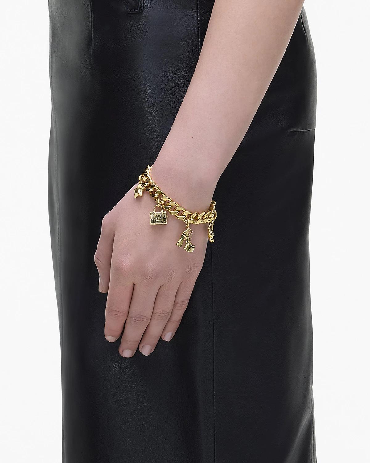 MJI_2F3JBR001J60_970_F8F8F8_4-5_ALT1