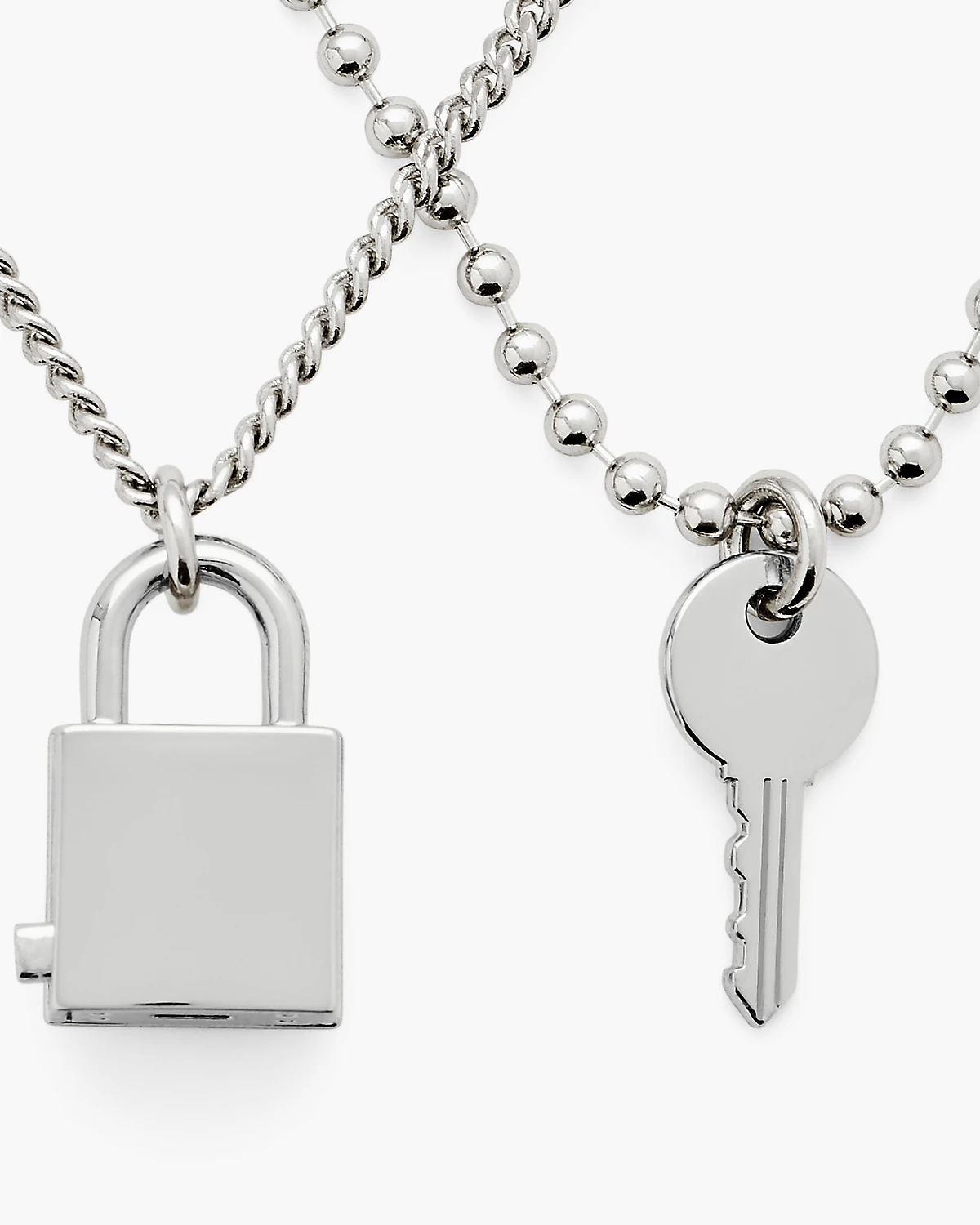 MJI_2R4JNC001J24_029_F8F8F8_4-5_ALT4