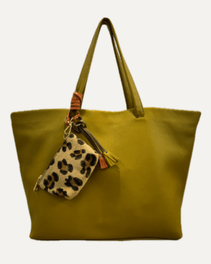 THE TOTE BAG PLUS <br> Sac en cuir de vachette - Oliva