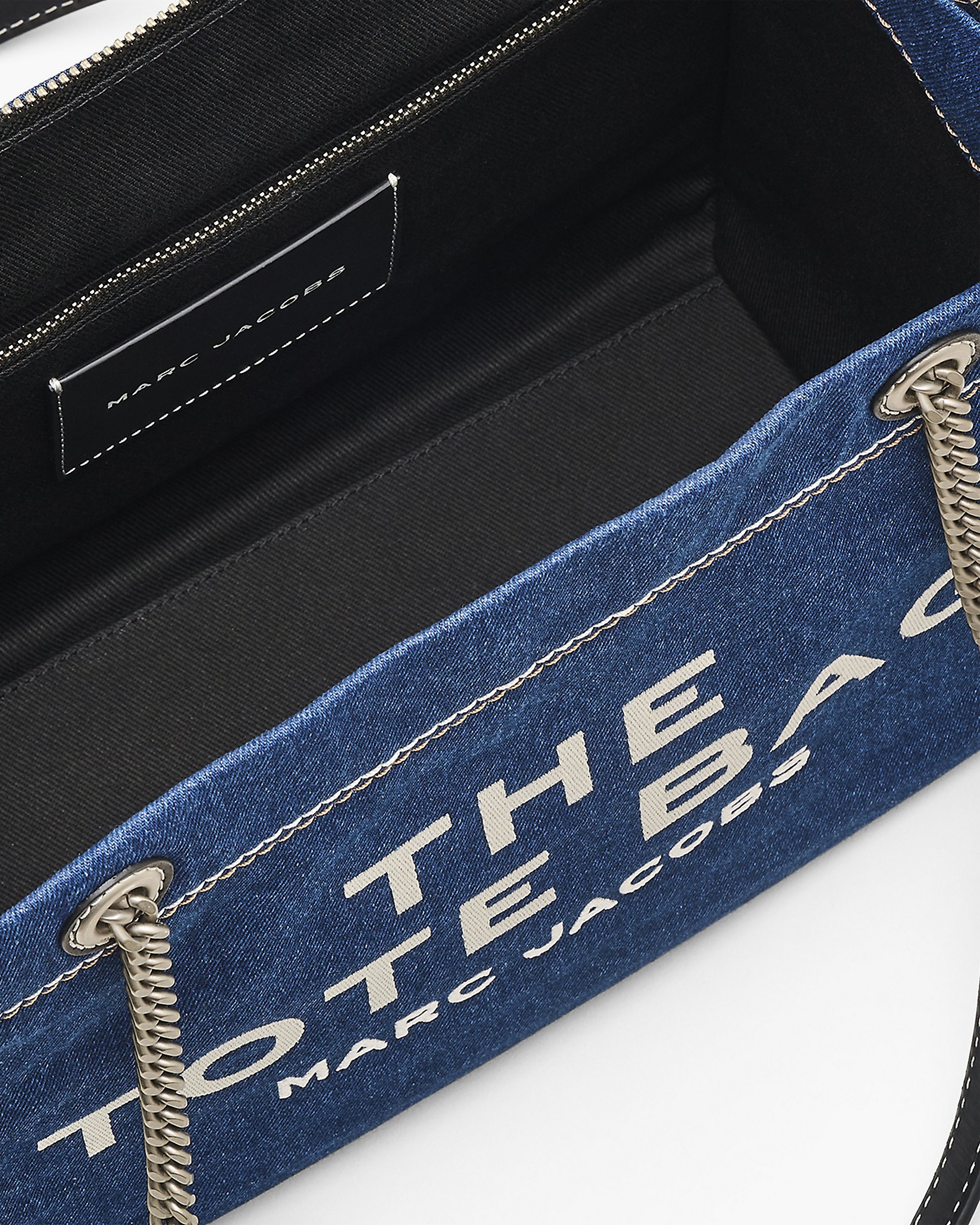 MJI_2F4HTT018H05_473_F8F8F8_4-5_ALT6