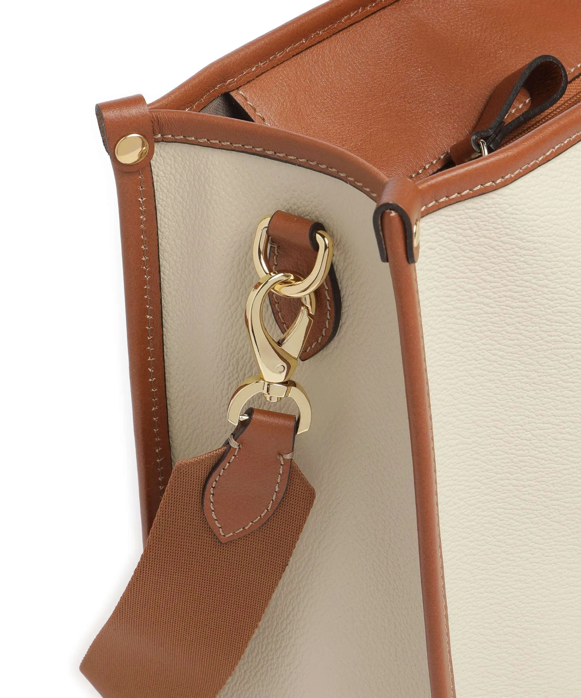 2ec866d6b2a8c2cb8cfdd5a88b1b78193d4f87f4_8016623976303_G03_ecommerce