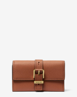 NOLITA <br> Portefeuille de taille moyenne en cuir grainé à trois volets - Luggage
