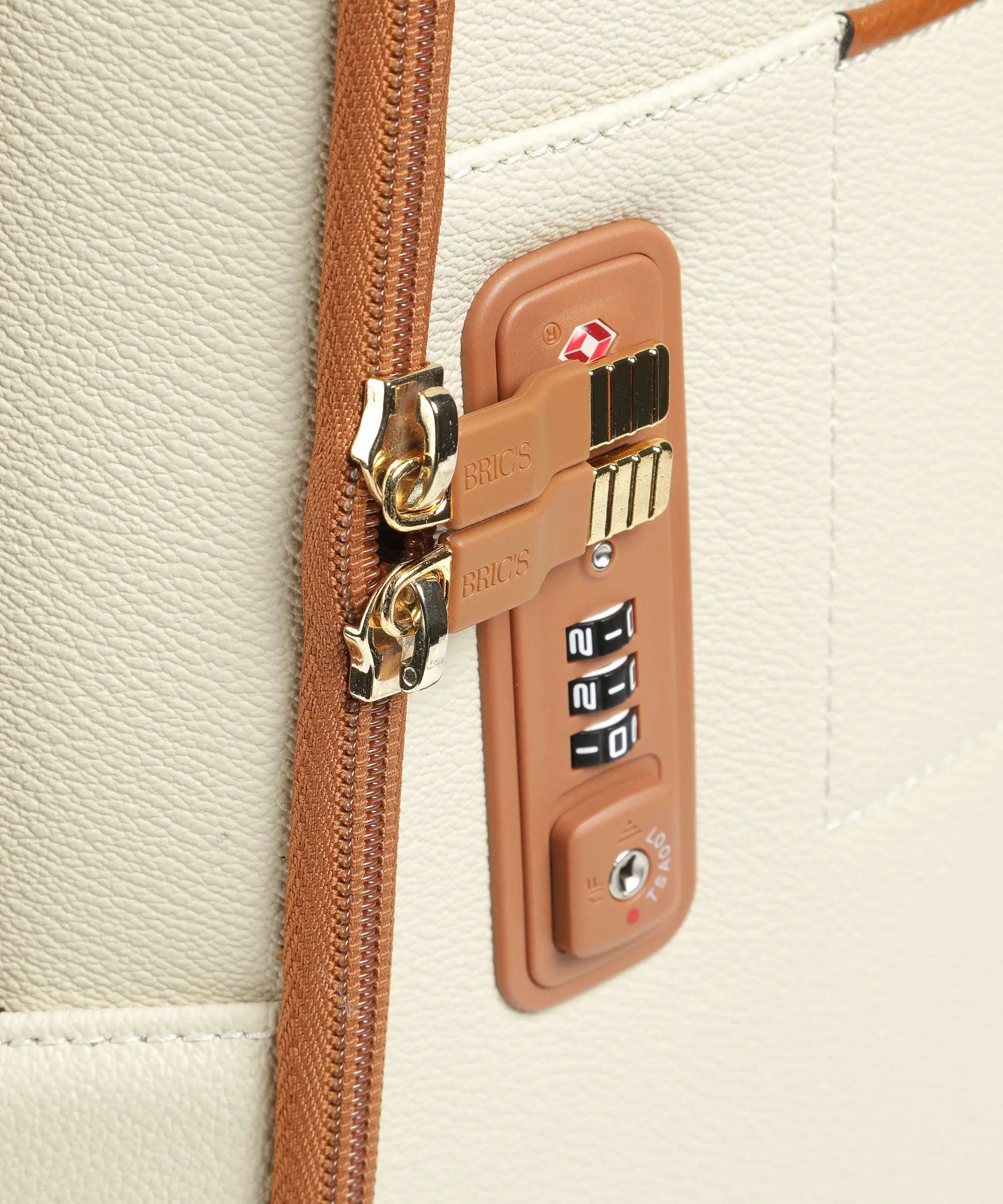 4912aec688a9d60497dd0d71aa9ba26d3dc4d923_8016623904757_G03_ecommerce