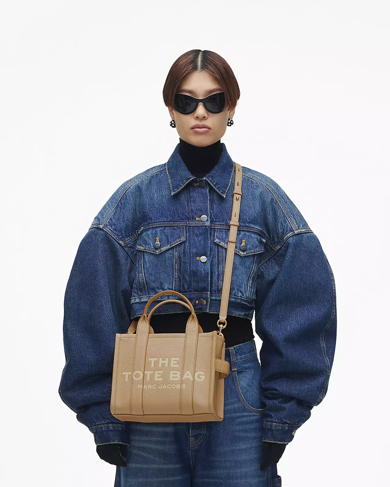 MJI_H009L01SP21_230_F8F8F8_4-5_ALT1