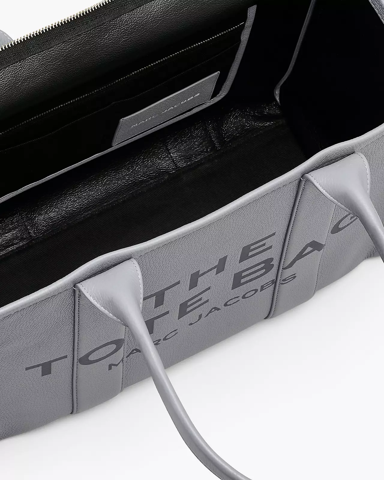 MJI_H020L01FA21_050_F8F8F8_4-5_ALT6