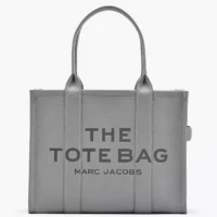 MJI_H020L01FA21_050_F8F8F8_4-5_MAIN