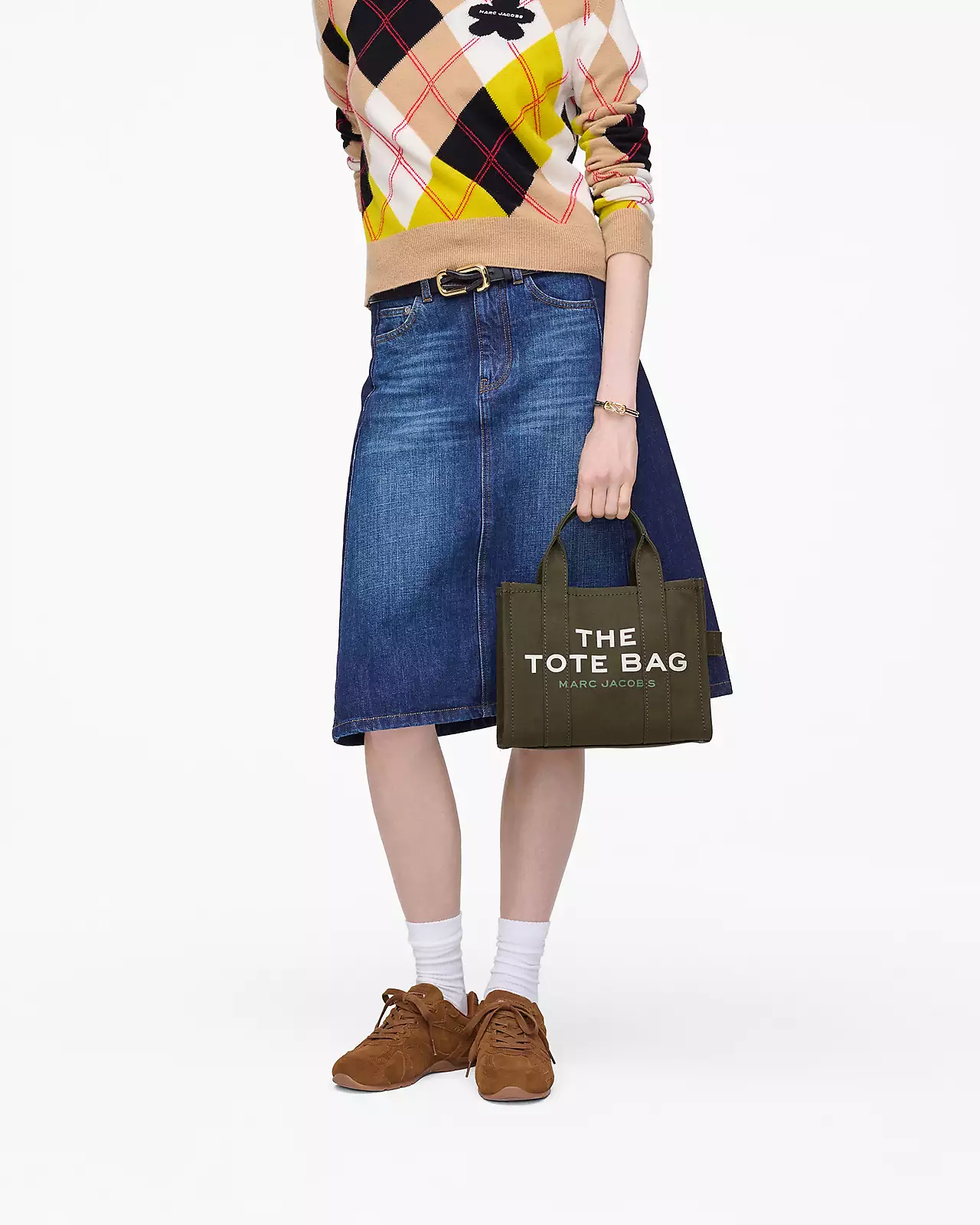 MJI_M0016493_305_F8F8F8_4-5_ALT8