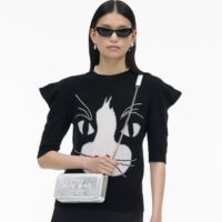 MJI_2F4SMN006S02_040_F8F8F8_4-5_ALT1