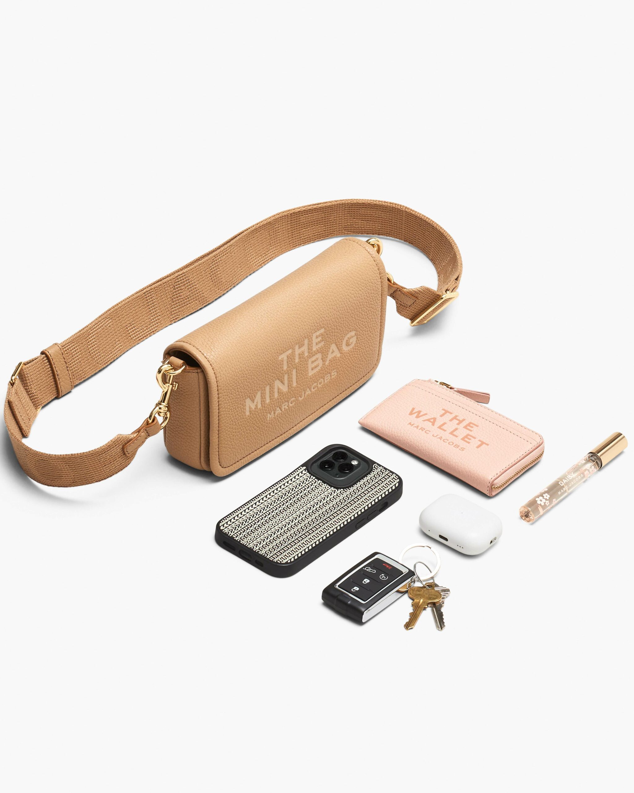 MJI_2F4SMN006S02_040_F8F8F8_4-5_ALT3