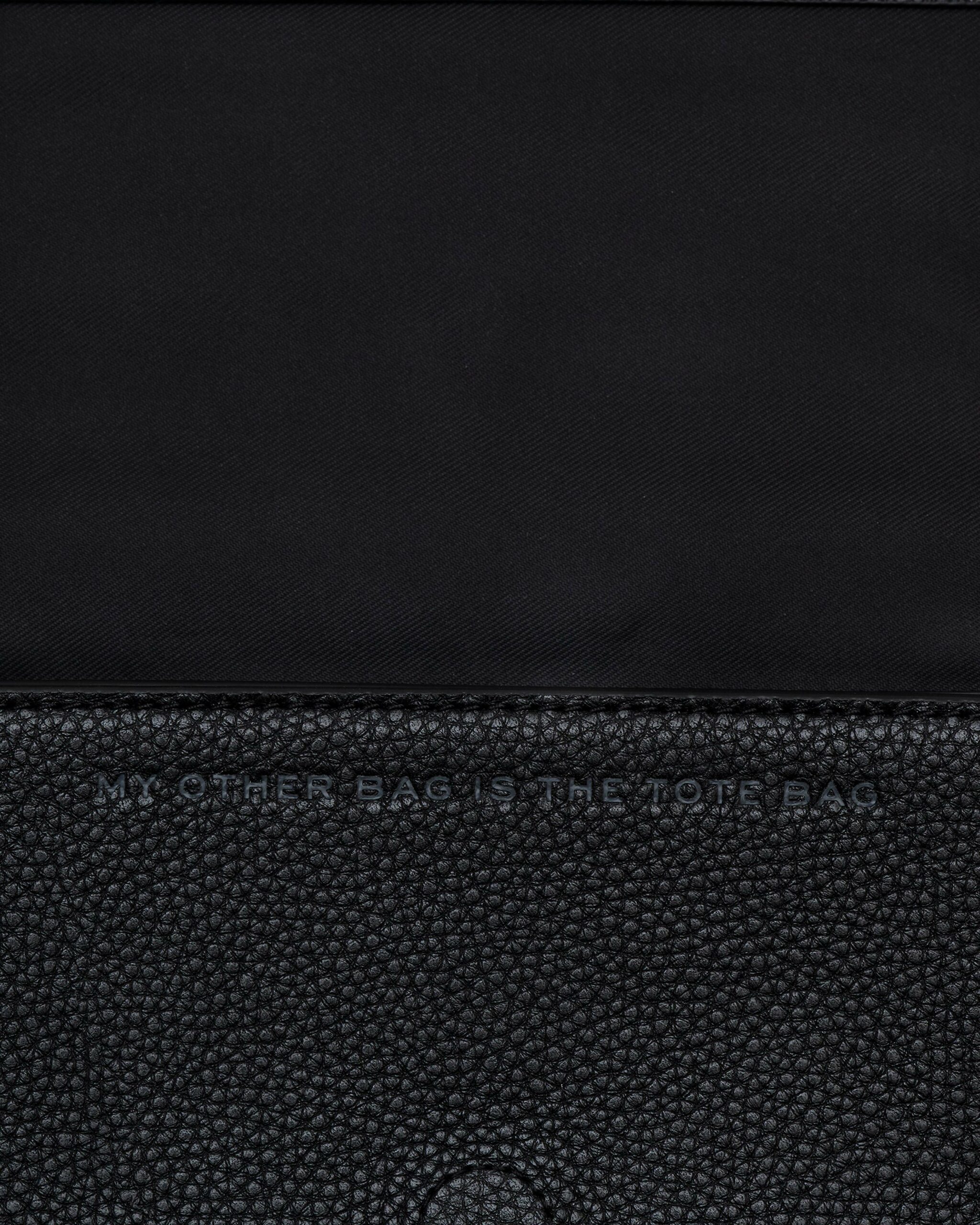 MJI_2S5SMN013S01_005_F8F8F8_4-5_ALT6