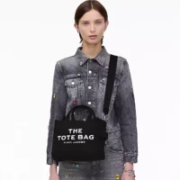 MJI_M0016493_001_F8F8F8_4-5_ALT1