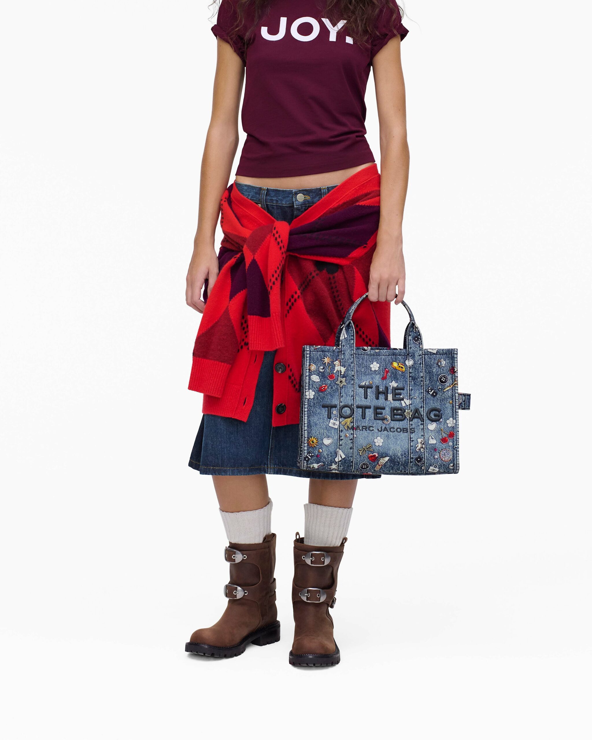 MJI_2R5HTT018H02_454_F8F8F8_4-5_ALT8