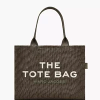 MJI_M0016156_305_F8F8F8_4-5_MAIN