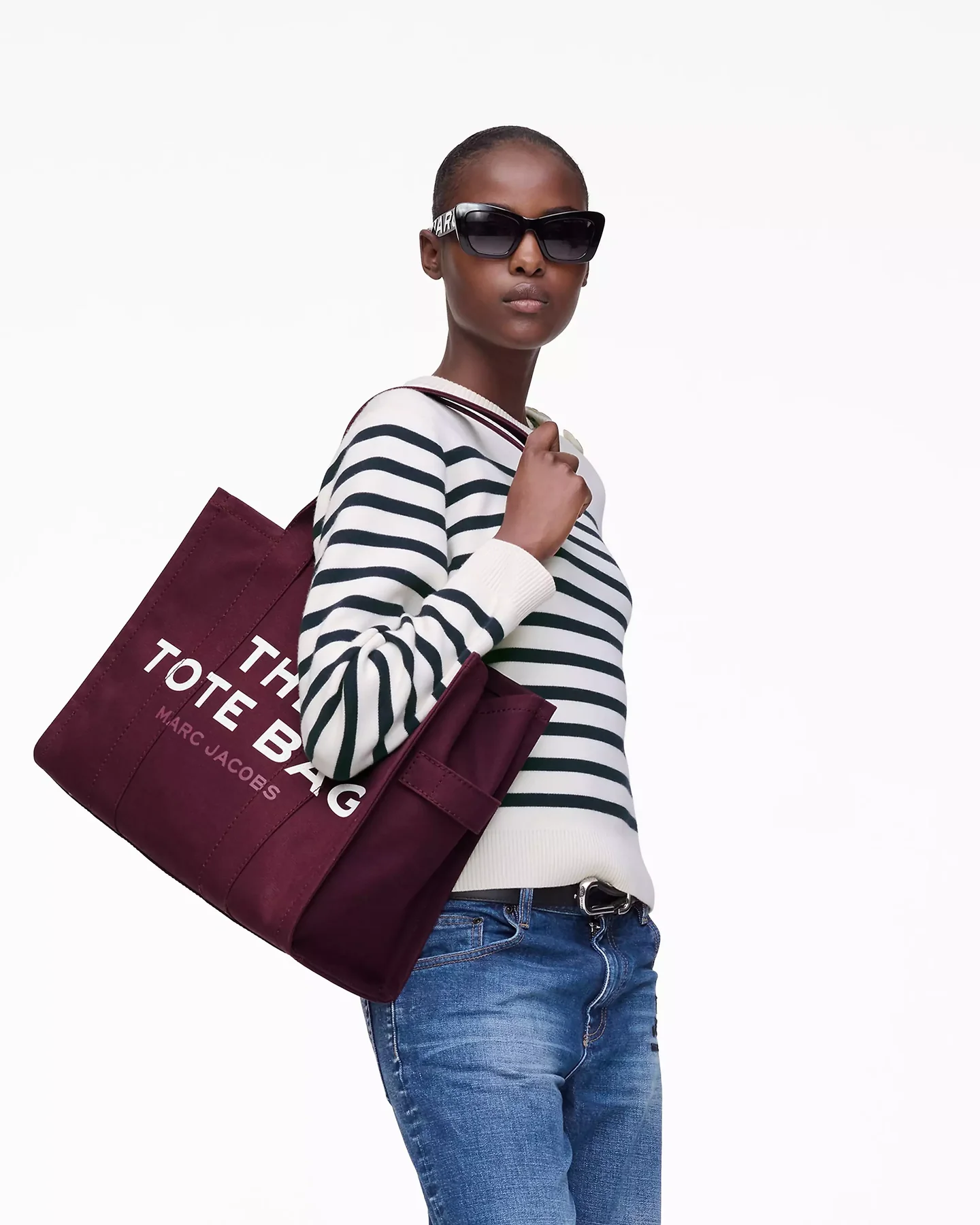 MJI_M0016156_510_F8F8F8_4-5_ALT1_1800x1800