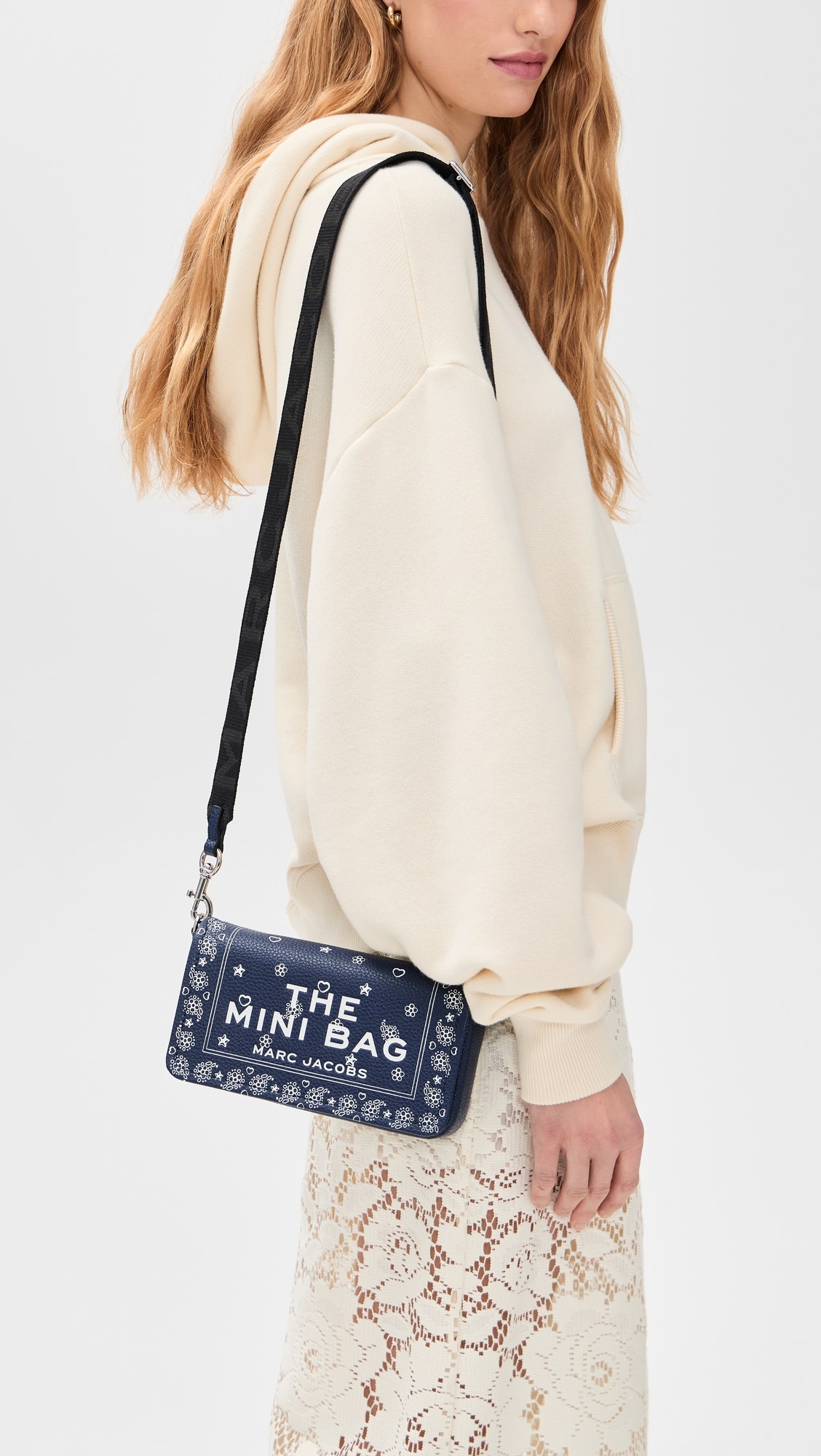 mjadb3424616731_1762872501791_2-0._QL90_UX1128_