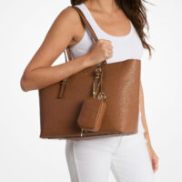 QUINN • Grand cabas en cuir grainé • Luggage2